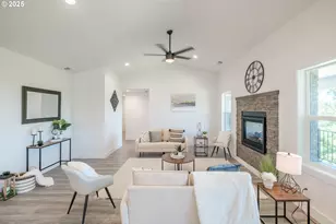 36953 Victory Dr, Lebanon, OR 97355 - Photo 3