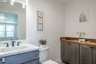 36953 Victory Dr, Lebanon, OR 97355 - Photo 19