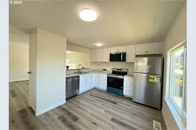 11316 NE 28th St #14, Vancouver, WA 98660 - Photo 9