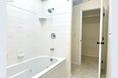 306 B Ave, La Grande, OR 97850 - Photo 23