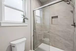 6411 SE Polyantha St, Hillsboro, OR 97123 - Photo 21