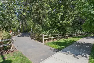 6411 SE Polyantha St, Hillsboro, OR 97123 - Photo 39