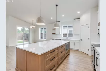 11013 NE 55th Ave, Vancouver, WA 98686 - Photo 7