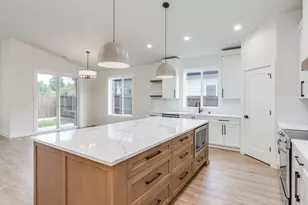 11013 NE 55th Ave, Vancouver, WA 98686 - Photo 7