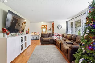 2578 NE Morlan Ave, Gresham, OR 97030 - Photo 5