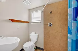 1340 NW 15th St, Lincoln City, OR 97367 - Photo 33