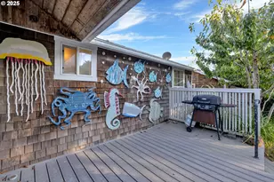 1340 NW 15th St, Lincoln City, OR 97367 - Photo 27