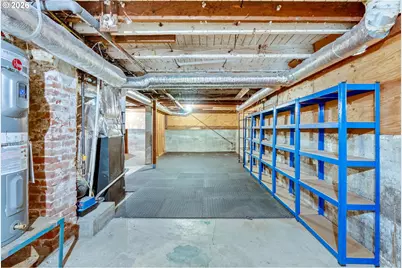 1552 N Prescott St #A, Portland, OR 97217 - Photo 31