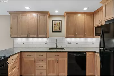 10275 SW Cynthia St, Beaverton, OR 97008 - Photo 21
