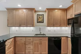 10275 SW Cynthia St, Beaverton, OR 97008 - Photo 21