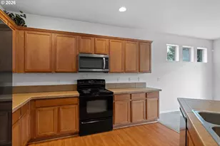 15591 SW Stone Ridge Cir, Beaverton, OR 97007 - Photo 11