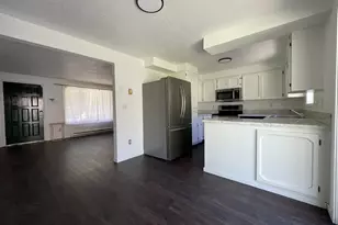 1398 Poplar St, Sweet Home, OR 97386 - Photo 7