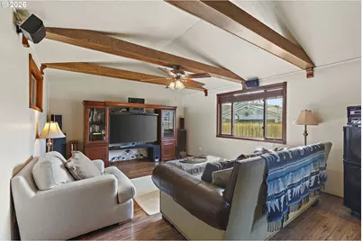 8300 SE 78th Ave, Portland, OR 97206 - Photo 9