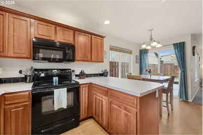 14114 Rock St, Oregon City, OR 97045 - Photo 9