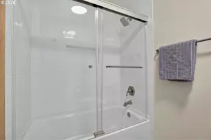 3165 SW Raleighview Dr, Portland, OR 97225 - Photo 27