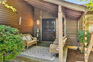 3165 SW Raleighview Dr, Portland, OR 97225 - Photo 5