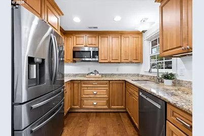 16680 SW Rosa Rd, Beaverton, OR 97007 - Photo 11