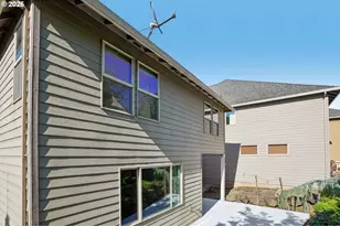 17578 SW Loma Vista St, Beaverton, OR 97007 - Photo 39