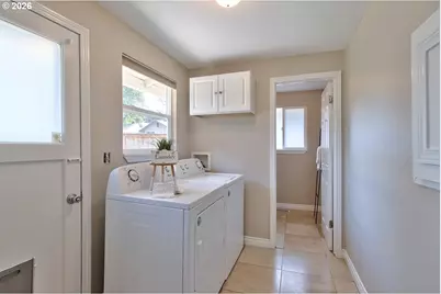 14895 SW Bonnie Brae St, Beaverton, OR 97007 - Photo 13