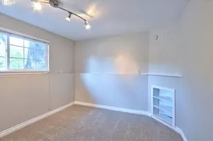 14895 SW Bonnie Brae St, Beaverton, OR 97007 - Photo 31