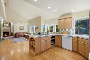 8022 Pudding Creek Dr SE, Salem, OR 97317 - Photo 17