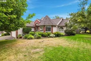 6300 SE Norma Cir, Milwaukie, OR 97267 - Photo 1
