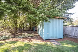 2035 Juniper Ave, Coos Bay, OR 97420 - Photo 31