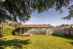 2035 Juniper Ave, Coos Bay, OR 97420 - Photo 35