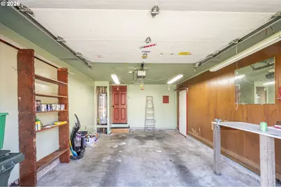 2035 Juniper Ave, Coos Bay, OR 97420 - Photo 25