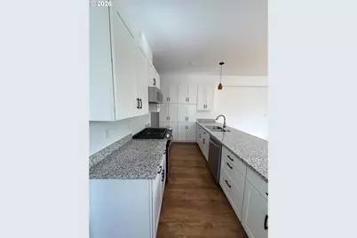 8780 SE Flavel St, Portland, OR 97266 - Photo 13