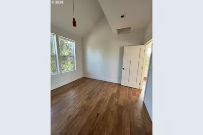 8780 SE Flavel St, Portland, OR 97266 - Photo 29