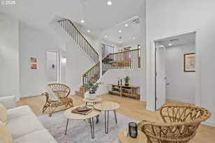 5357 SE Stark St, Portland, OR 97215 - Photo 3