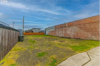 618/620 Spruce St, Myrtle Point, OR 97458 - Photo 1