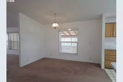 1949 SE Palmquist Rd #121, Gresham, OR 97080 - Photo 11