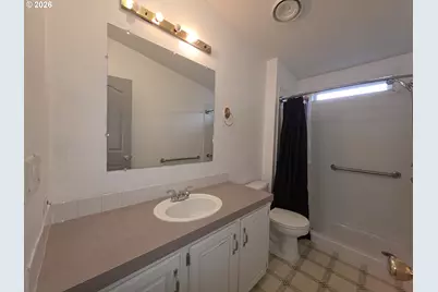 1949 SE Palmquist Rd #121, Gresham, OR 97080 - Photo 21