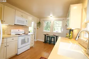 5834 Mercer Lake Rd, Florence, OR 97439 - Photo 17