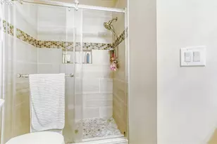 14324 SE Nehalem Ct, Portland, OR 97236 - Photo 33