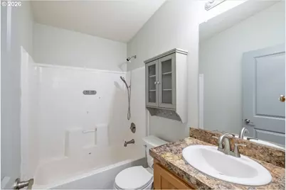 830 N Main St, Mount Angel, OR 97362 - Photo 23