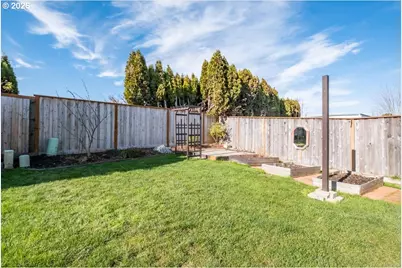 830 N Main St, Mount Angel, OR 97362 - Photo 39