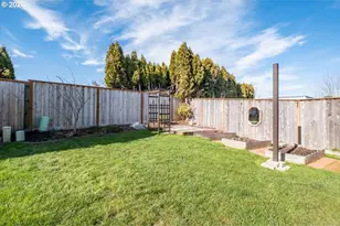 830 N Main St, Mount Angel, OR 97362 - Photo 39