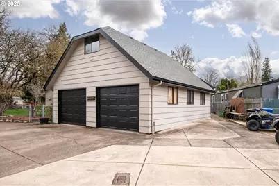 91033 Water St, Coburg, OR 97408 - Photo 3