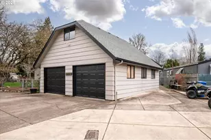 91033 Water St, Coburg, OR 97408 - Photo 3