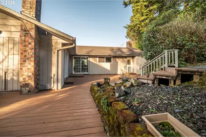 1376 D St, Coos Bay, OR 97420 - Photo 7