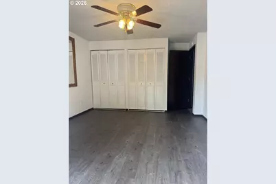 1376 D St, Coos Bay, OR 97420 - Photo 27