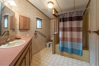 1445 Village Pines Ave, Coos Bay, OR 97420 - Photo 9