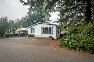 1445 Village Pines Ave, Coos Bay, OR 97420 - Photo 3