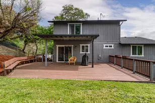 924 NE Central St, Roseburg, OR 97470 - Photo 3