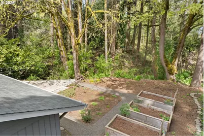1899 Country Club Rd, Lake Oswego, OR 97034 - Photo 39