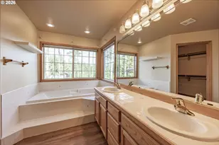 28323 NE 48th Way, Camas, WA 98607 - Photo 25