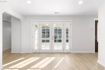 12815 SE Stark St, Portland, OR 97233 - Photo 5